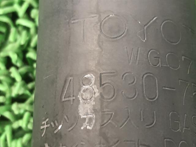 Rear Left Shock Absorber TOYOTA SAI 2010 DAA-AZK10 — photo 3