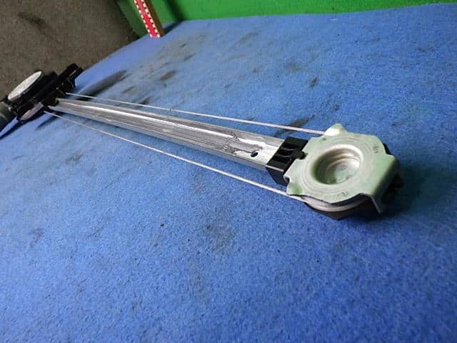 Front Right Door Regulator HONDA N BOX 2012 DBA-JF2 — photo 3