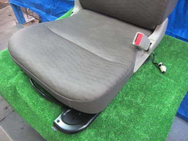 Driver's Seat MAZDA Scrum 2020 HBD-DG17V — photo 5
