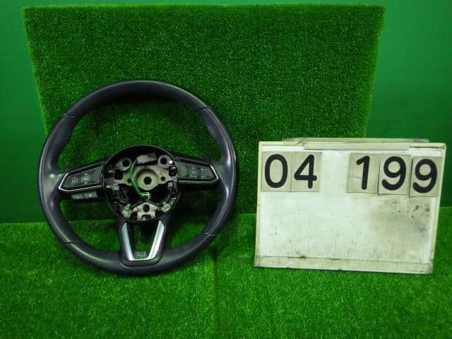 Steering Wheel MAZDA Axela 2018 DBA-BM5AS — photo 1