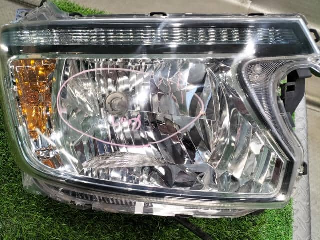 Right Headlight HONDA N-wgn 2015 DBA-JH1 — photo 3