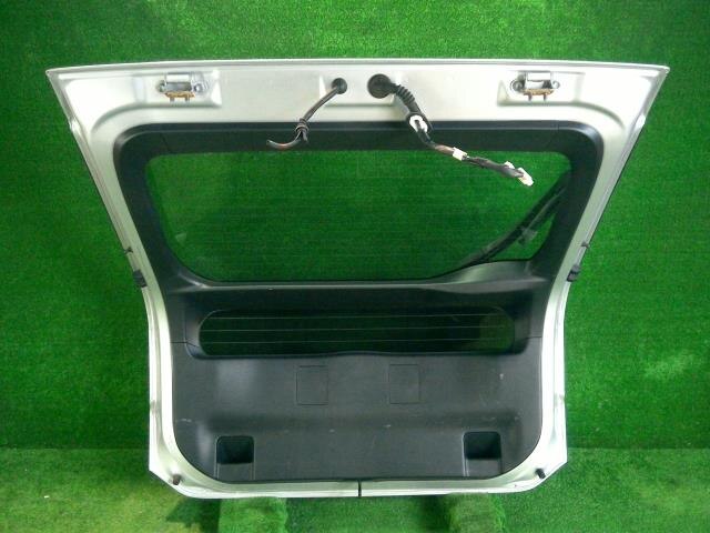 Back Door Assembly TOYOTA Prius 2010 DAA-ZVW30 — photo 2