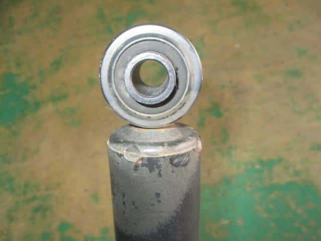 Rear Left Shock Absorber SUZUKI Every 2015 HBD-DA17V 4170064P00 — photo 2