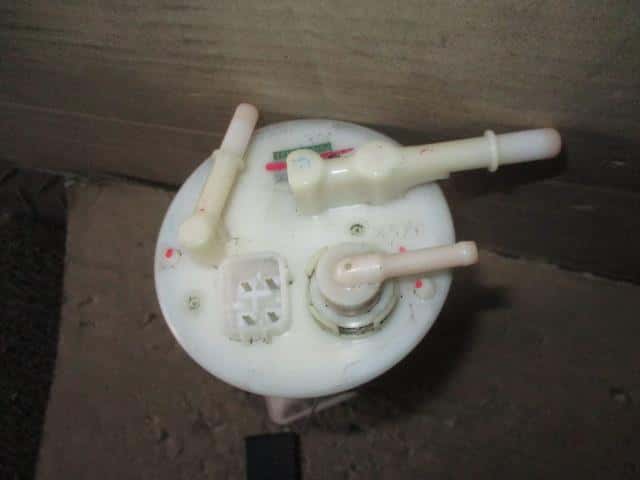 Fuel Pump MITSUBISHI Townbox 2014 ABA-DS64W — photo 2
