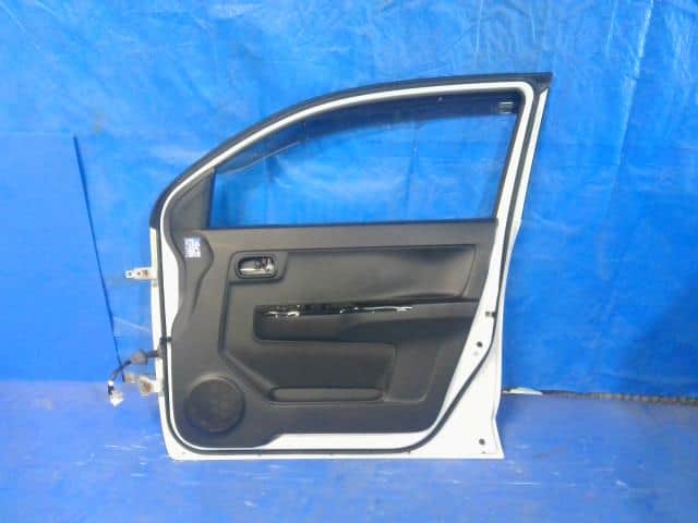 Front Right Door Assembly SUZUKI Alto 2016 DBA-HA36S 6800174P10 — photo 2