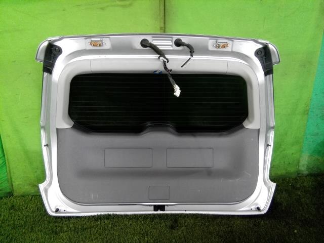 Back Door Assembly TOYOTA Prius Alpha 2011 DAA-ZVW41 — photo 7