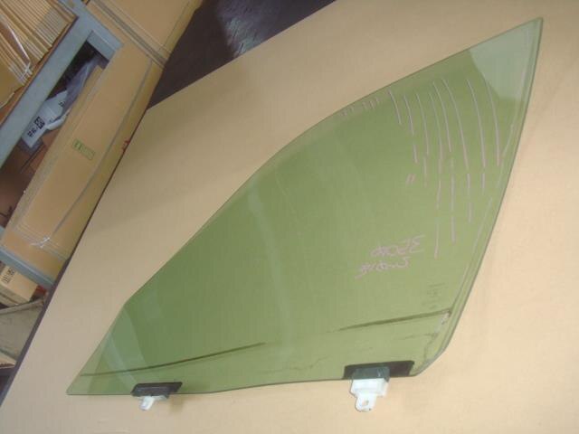 Front Right Door Windshield TOYOTA Starlet 1997 E-EP91 — photo 8