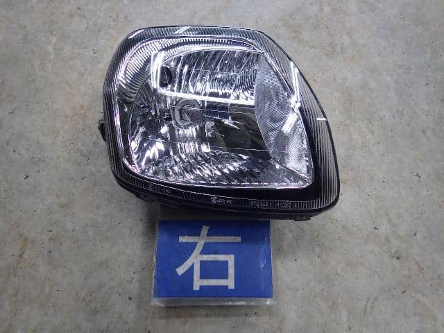 Right Headlight MITSUBISHI Minica 2010 HBD-H42V — photo 1