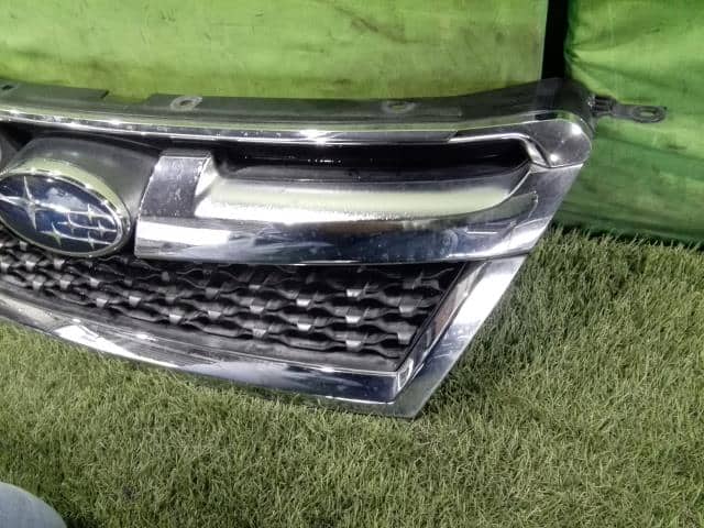 Radiator Grille SUBARU Legacy 2012 DBA-BM9 — photo 3