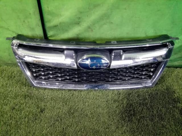 Radiator Grille SUBARU Legacy 2012 DBA-BM9 — photo 1