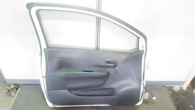 Front Left Door Assembly SUBARU Pleo 2013 HBD-L285B 67002B2250 — photo 2