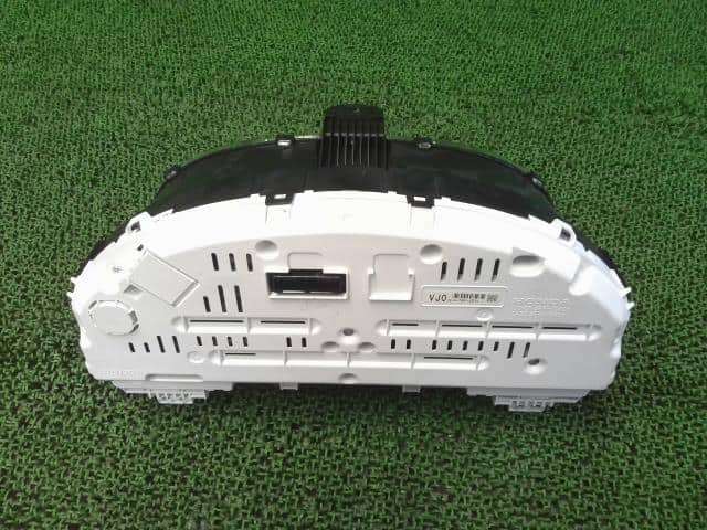 Speedometer HONDA Fit 2016 DBA-GK4 — photo 3