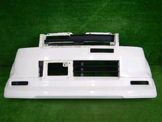 Front Bumper MITSUBISHI eK Wagon 2003 H81W — photo 1