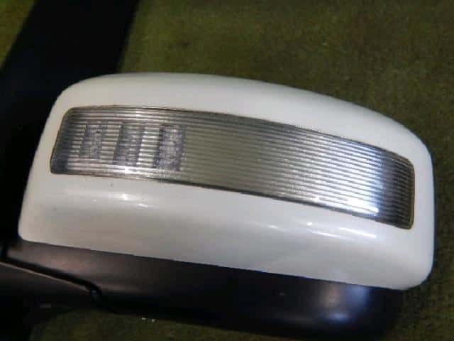 Left Side Mirror NISSAN Serena 2006 NC25 — photo 2