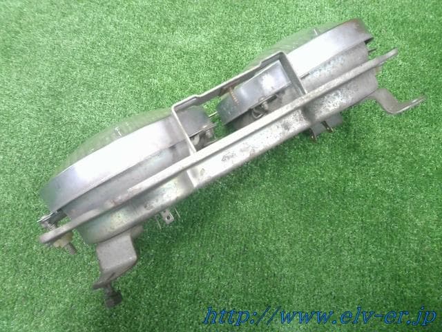 Right Headlight TOYOTA Crown ãƒ»RS41ãƒ»2ä»£ç›®ï½¸ï¾—ï½³ï¾ â˜…æ—§è»Šâ˜… — photo 2