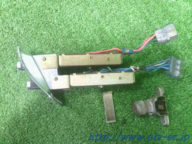 Electrical Component TOYOTA Crown ãƒ»RS41 â˜…æ—§è»Šâ˜… â˜…ï½¼ï¾žï½¬ï¾ï½¸å“â˜… — photo 1