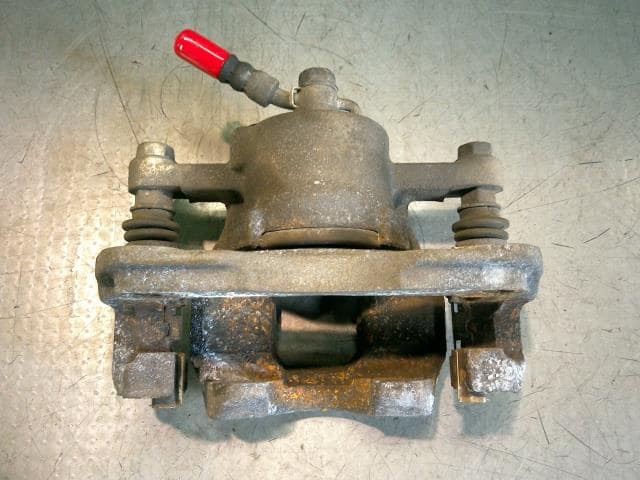 Front Right Caliper SUBARU Sambar 2019 EBD-S510 — photo 2