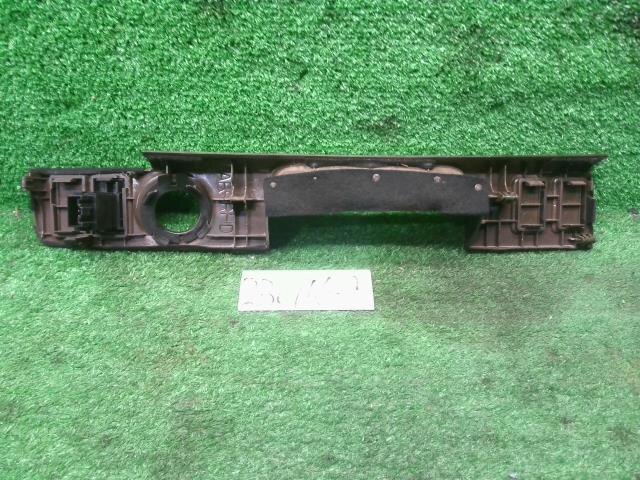 Interior Parts TOYOTA Mark II 1991 E-GX81 — photo 3