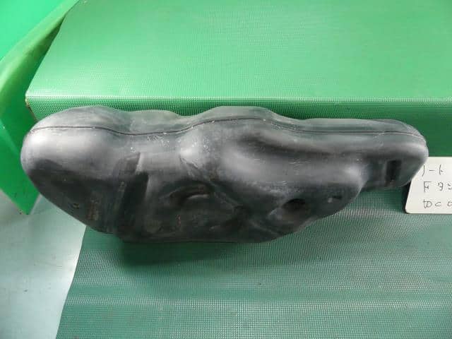 Fuel Tank NISSAN Note 2021 6AA-E13 — photo 4