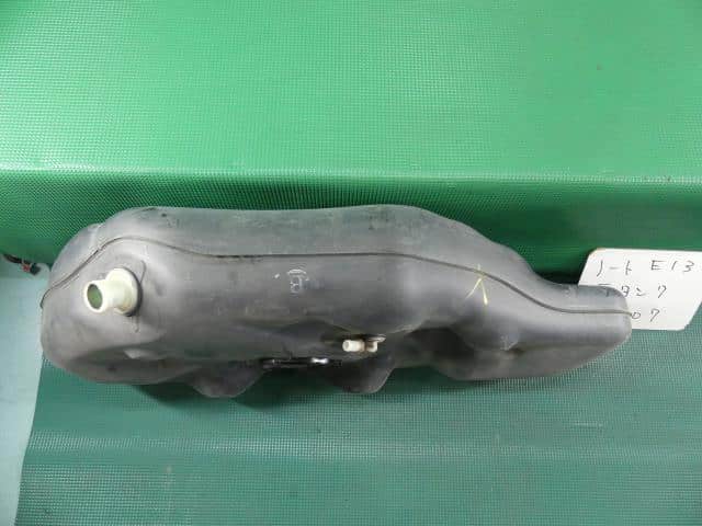 Fuel Tank NISSAN Note 2021 6AA-E13 — photo 5