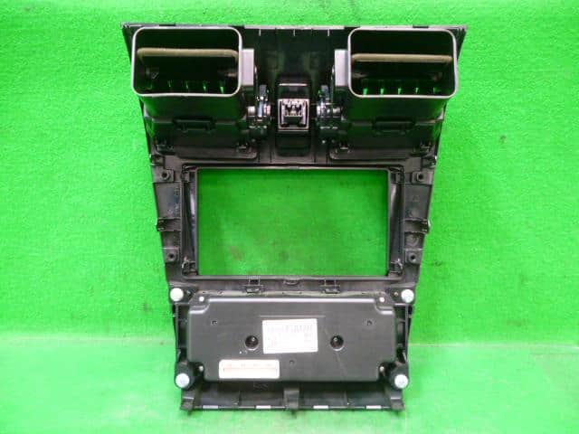A/C Control Panel SUBARU Impreza 2012 DBA-GJ7 — photo 3