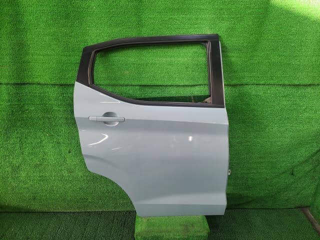 Rear Right Door Assembly MITSUBISHI eK Wagon 2020 5BA-B33W — photo 1