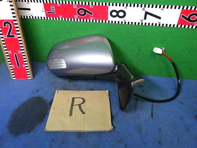 Right Side Mirror TOYOTA Auris 2009 DBA-NZE15 — photo 1
