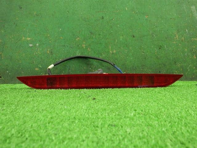Third Brake Light HONDA Fit Shuttle 2011 DAA-GP2 — photo 1