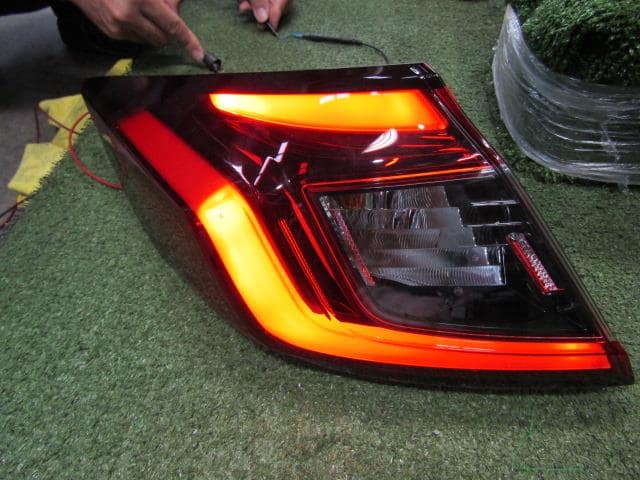 Left Tail Light HONDA Civic 2022 6BA-FL1 33550T43J01 — photo 3