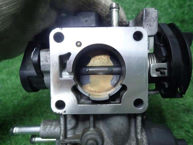 Throttle Body NISSAN Moco 2010 DBA-MG22 — photo 3