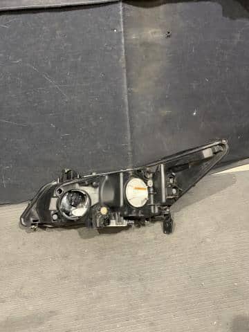 Right Headlight HONDA Stream 2006 DBA-RN6 — photo 2