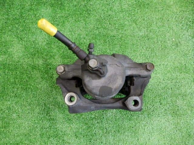 Front Right Caliper TOYOTA Altezza 2005 TA-GXE10 — photo 3