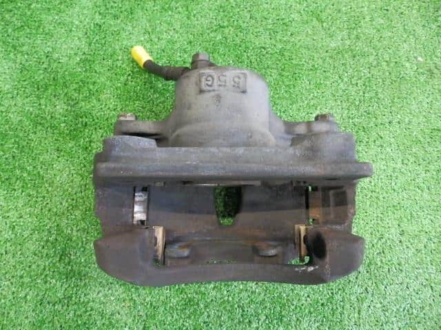Front Right Caliper TOYOTA Altezza 2005 TA-GXE10 — photo 2
