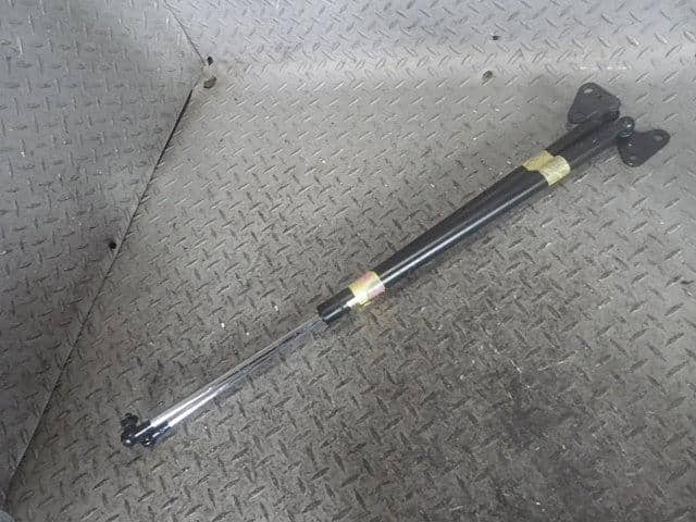 Tail Gate Damper SUBARU Sambar 2018 EBD-S321B 68950B9200 — photo 1