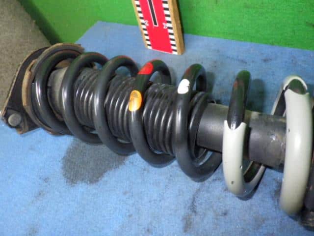 Rear Left Strut SUBARU Forester 2014 DBA-SJ5 20365SG001 — photo 5