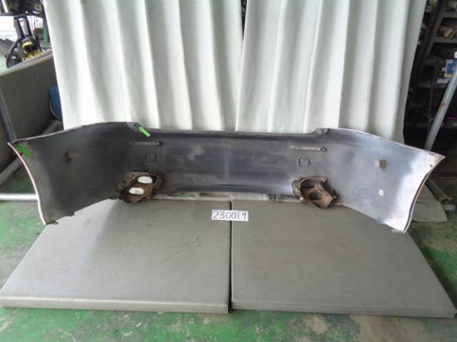 Rear Bumper Assembly TOYOTA Lexus is 2008 DBA-USE20 — photo 2