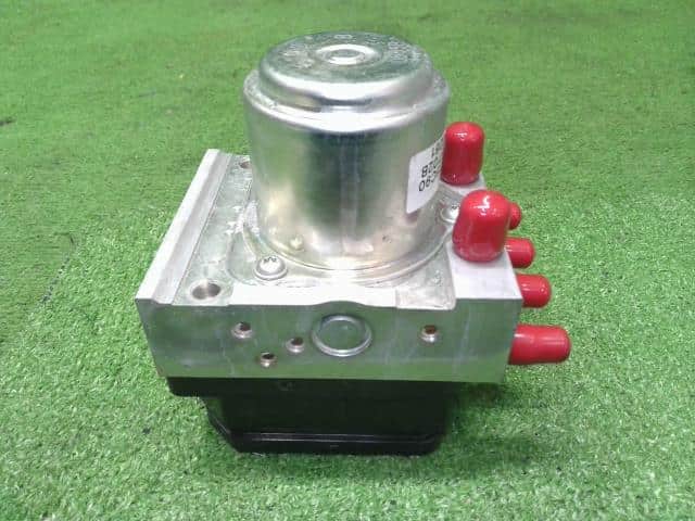 ABS Actuator HONDA Fit 2015 DAA-GP5 — photo 3