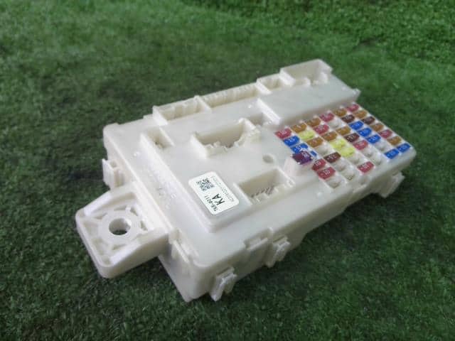 Fuse Box HONDA N-wgn 2019 6BA-JH3 — photo 1