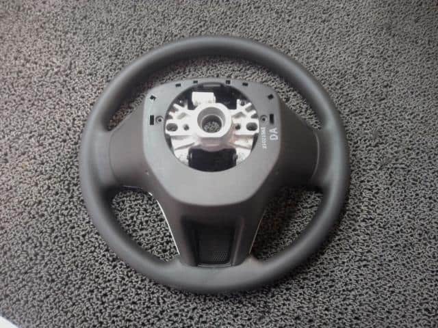 Steering Wheel HONDA N BOX 2021 6BA-JF3 — photo 4
