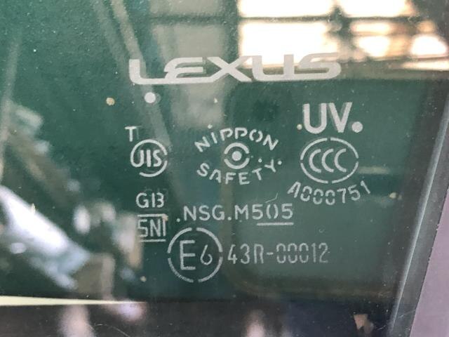 Front Left Door Assembly TOYOTA Lexus is 2014 DAA-AVE30 — photo 2