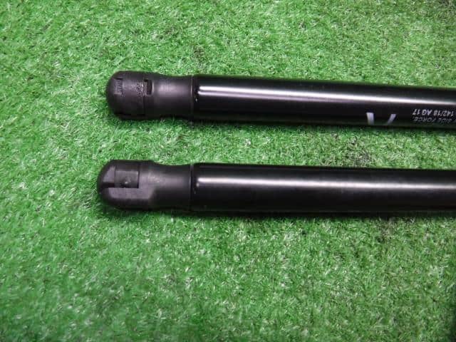 Tail Gate Damper MAZDA Flair crossover 2018 DAA-MS41S — photo 3