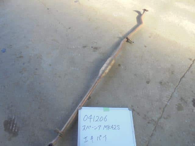 Front Exhaust Pipe SUZUKI Spacia 2015 DAA-MK42S — photo 1