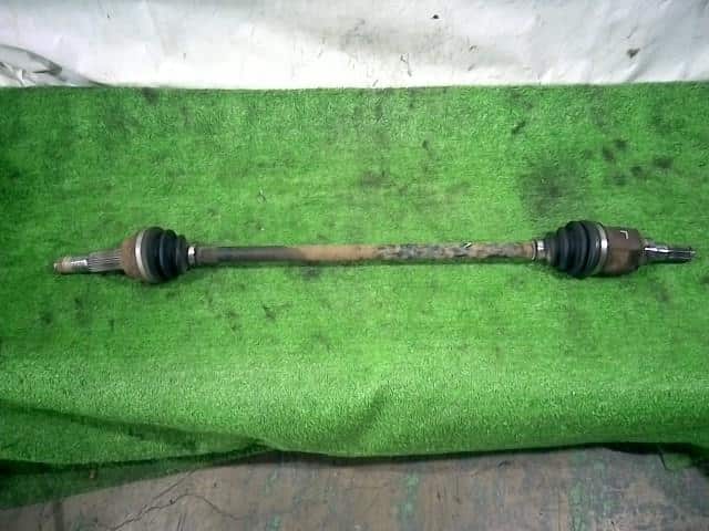 Rear Left Drive Shaft NISSAN Elgrand 2017 DBA-TNE52 — photo 1