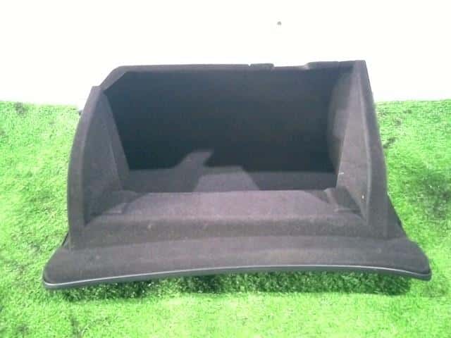 Glove Compartment NISSAN Elgrand 2017 DBA-TNE52 — photo 4