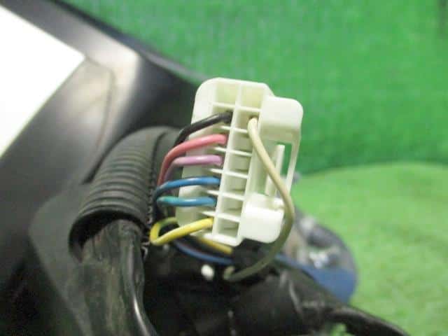 Right Side Mirror HONDA Fit 2013 DBA-GK3 — photo 3