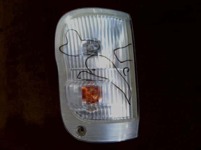 Right Side Marker Light DAIHATSU Hijet 2002 TE-S210P — photo 1