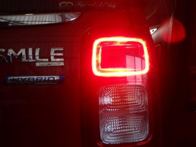 Right Tail Light SUZUKI 2022 5AA-MX91S 3565084S00 — photo 4