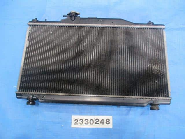 Radiator HONDA Integra 2002 LA-DC5 — photo 2