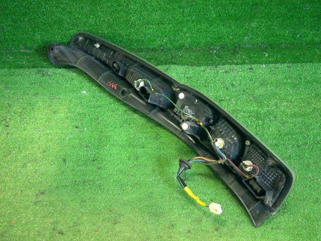 Left Tail Light DAIHATSU Move 2012 DBA-LA110S — photo 2