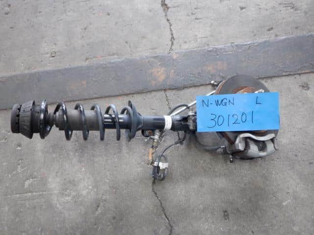 Front Left Strut Assembly HONDA N-wgn 2018 DBA-JH1 — photo 1